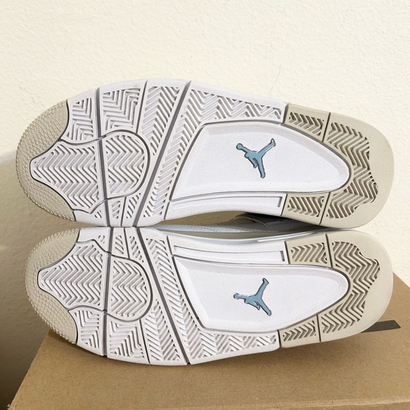 Jordan 4 Retro Sand size 8Y / 8 Men’s 487724-118 2017 PRE-OWNED *SUPER RARE* - Picture 7 of 10